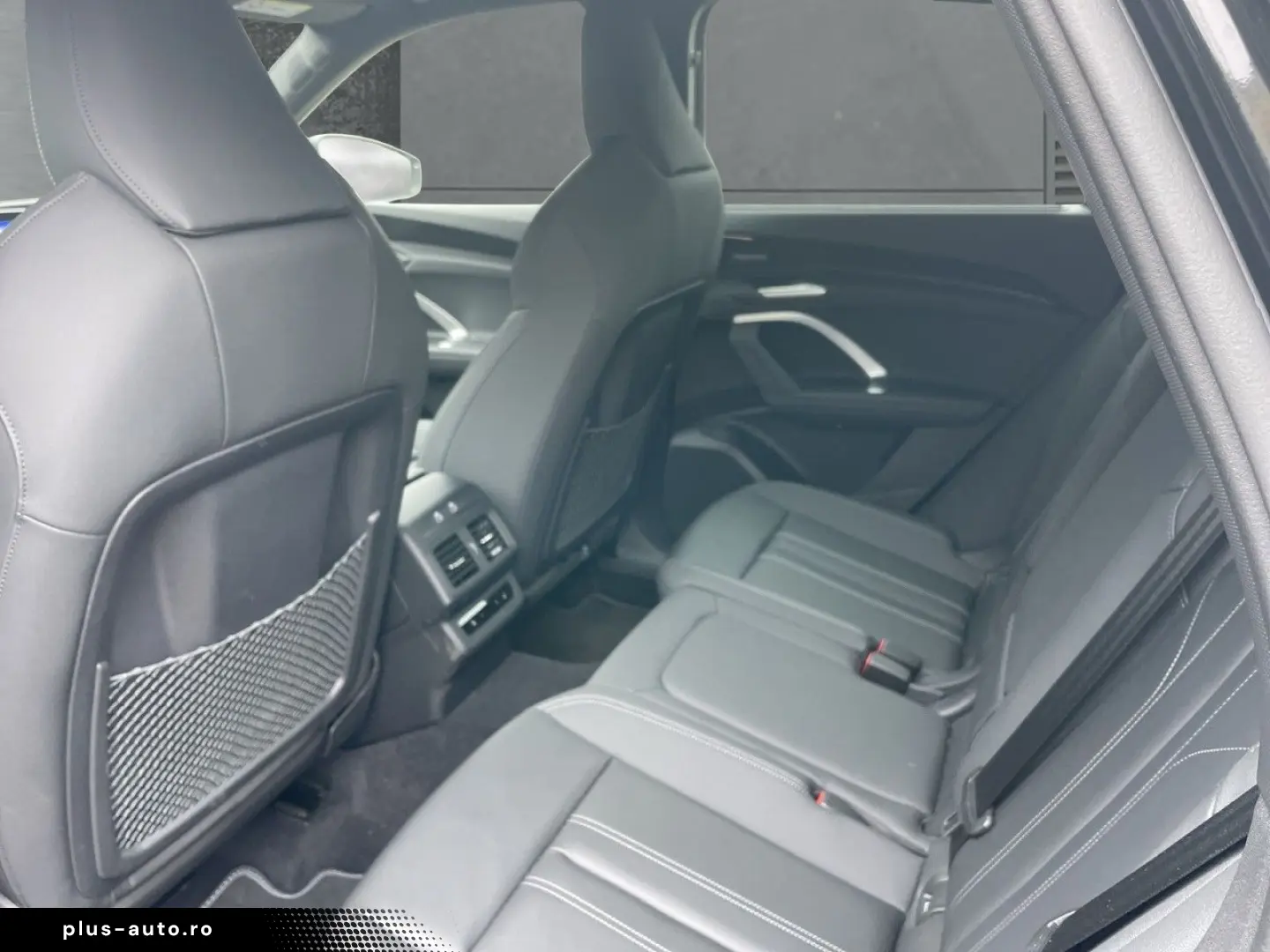 AUDI Q5 2.0 TDI quattro Automatik S-line Navi Matrix-