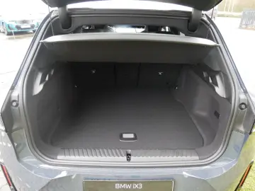 BMW iX3 50xDrive