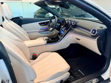 Mercedes-Benz CLE 300 Cabriolet 4M AMG Distronic 360