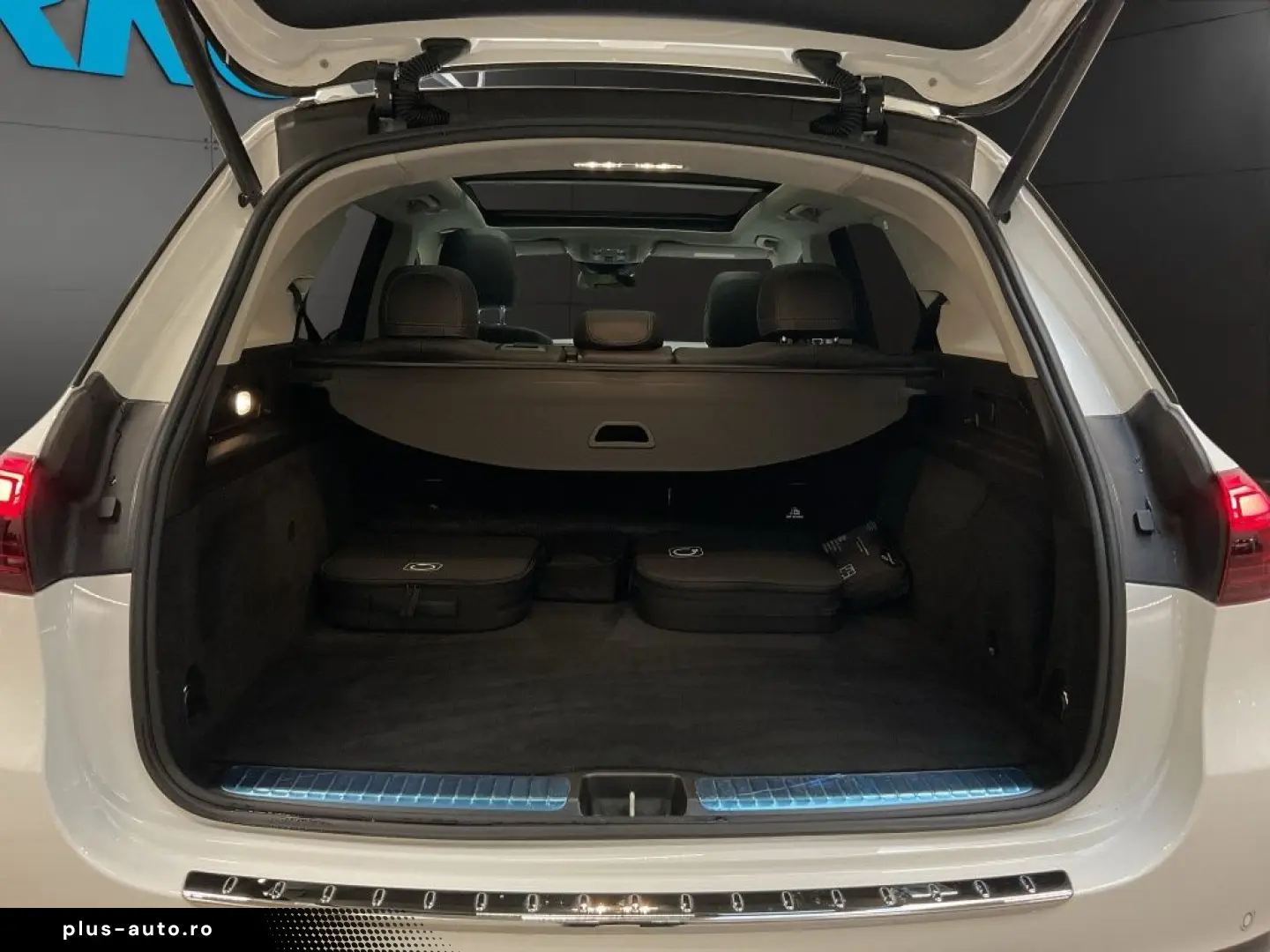 MERCEDES-BENZ GLE 350 de 4M PANORAMA DISTRONIC BURMESTER 360