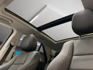 MERCEDES-BENZ GLE 350 de 4M PANORAMA DISTRONIC BURMESTER 360