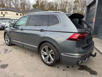 VW Tiguan Allspace R-Line 4Motion  7-SITZER PANO