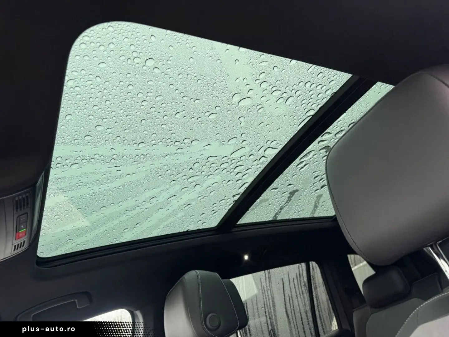 VW Tiguan Allspace R-Line 4Motion  7-SITZER PANO