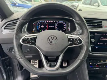 VW Tiguan Allspace R-Line 4Motion  7-SITZER PANO