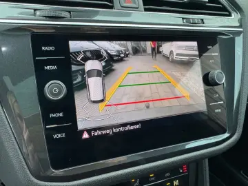 VW Tiguan Allspace R-Line 4Motion  7-SITZER PANO