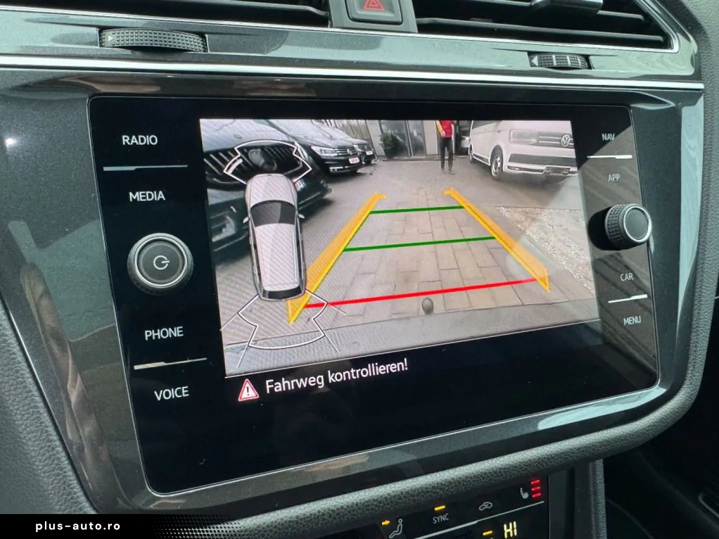 VW Tiguan Allspace R-Line 4Motion  7-SITZER PANO