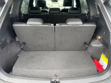 VW Tiguan Allspace R-Line 4Motion  7-SITZER PANO