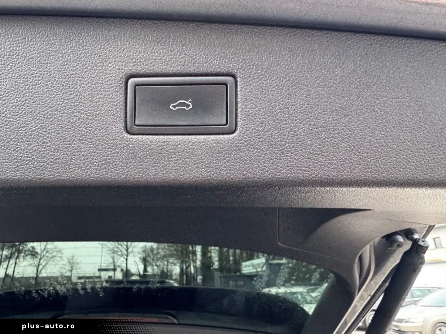 VW Tiguan Allspace R-Line 4Motion  7-SITZER PANO