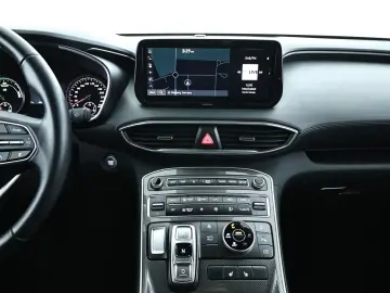HYUNDAI Santa Fe 1.6 T-GDI  Plug-In Hybrid 4WD LED Navi