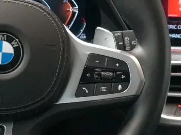 BMW X5 xDrive 40 d xLine  AHK PANO LASER HUD