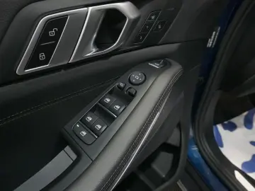 BMW X5 xDrive 40 d xLine  AHK PANO LASER HUD