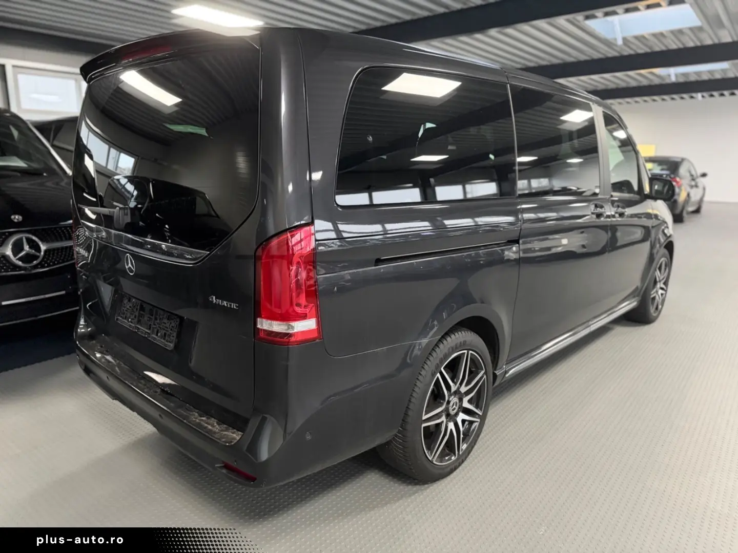 MERCEDES-BENZ V300 4M Lang AMG -ACC-2xEl.Tür-Pano-RF&hellip;