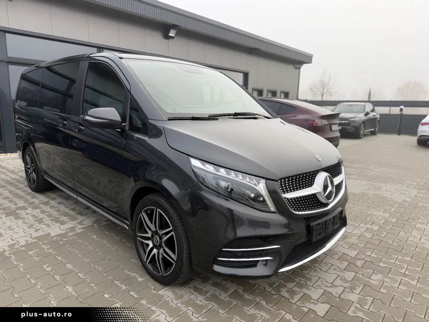 MERCEDES-BENZ V300 4M Lang AMG -ACC-2xEl.Tür-Pano-RF&hellip;