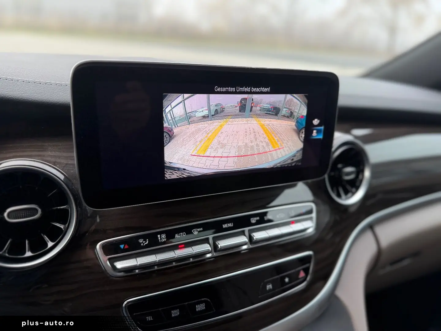 MERCEDES-BENZ V300 4M Lang AMG -ACC-2xEl.Tür-Pano-RF&hellip;