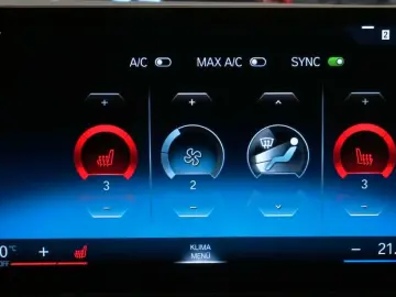 BMW 320 d xDrive Limousine LED WIDESCREEN DAB