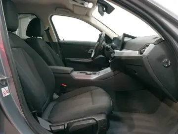 BMW 320 d xDrive Limousine LED WIDESCREEN DAB