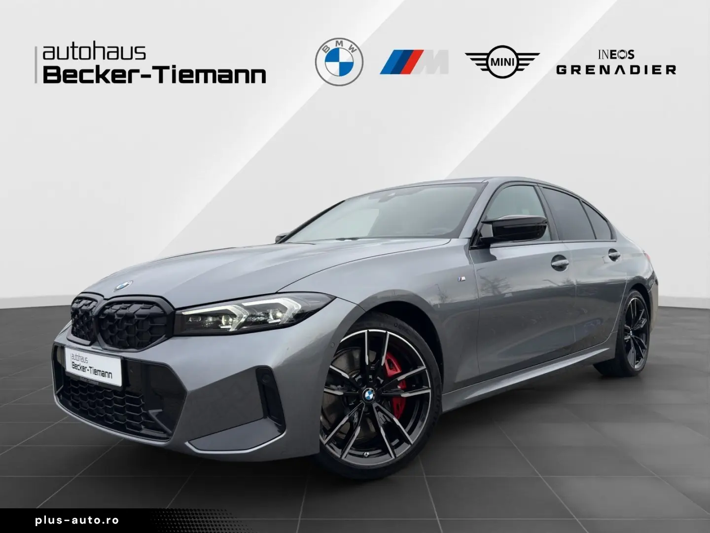 BMW M340d xDrive M SportPro LivePro CarPlay Driving