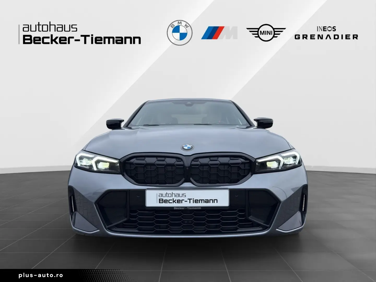 BMW M340d xDrive M SportPro LivePro CarPlay Driving