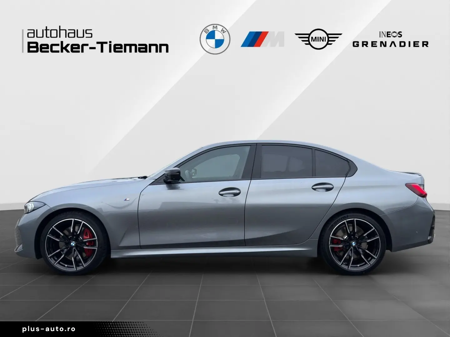 BMW M340d xDrive M SportPro LivePro CarPlay Driving