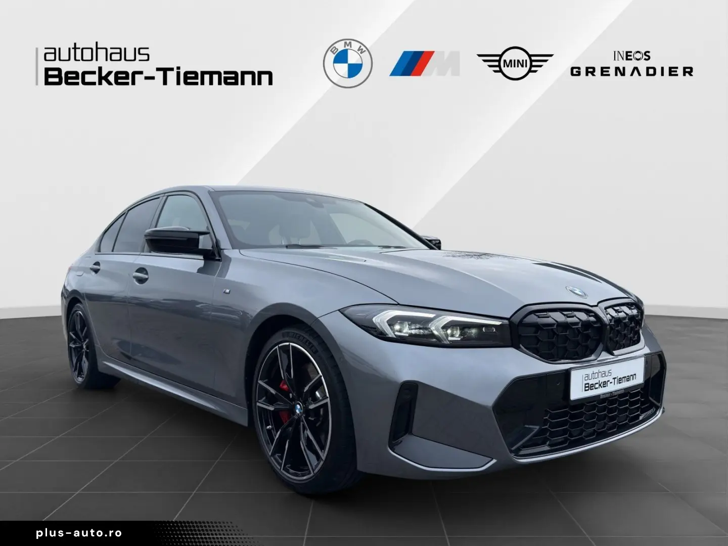 BMW M340d xDrive M SportPro LivePro CarPlay Driving