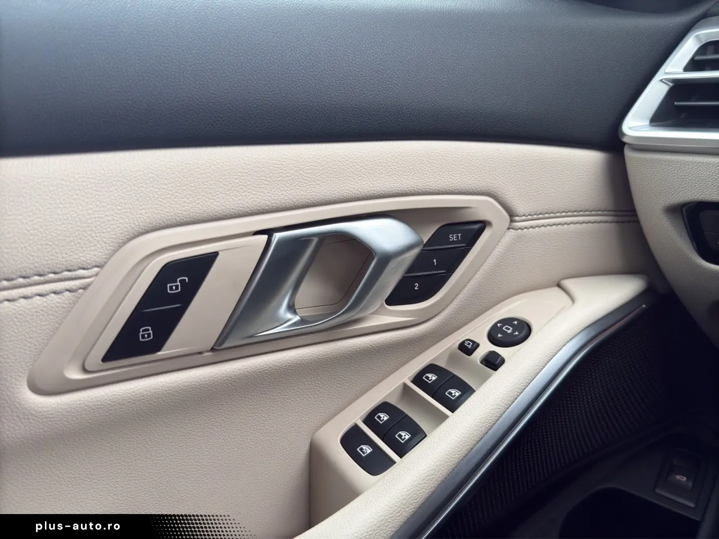 BMW M340d xDrive M SportPro LivePro CarPlay Driving