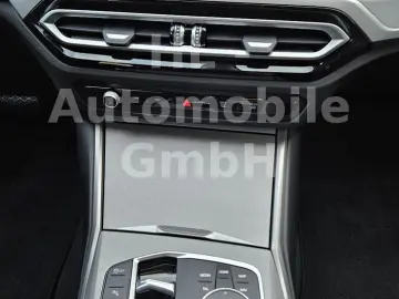 BMW 320d xDrive HIFI PARKAS FERNL DRIVING-ASS RFK