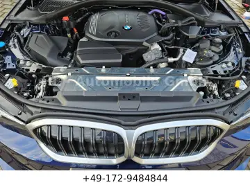 BMW 320d xDrive HIFI PARKAS FERNL DRIVING-ASS RFK
