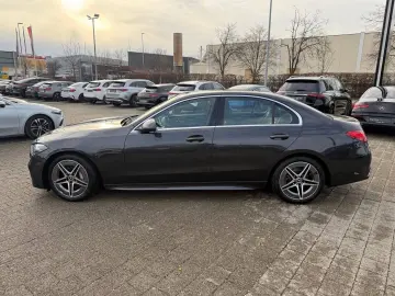 MERCEDES-BENZ C 200 d AMG Line Pano Memory Kamera uvm.
