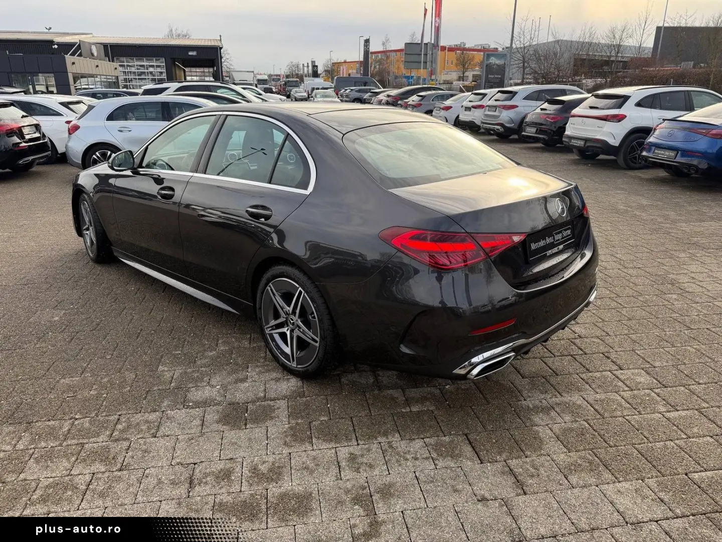 MERCEDES-BENZ C 200 d AMG Line Pano Memory Kamera uvm.