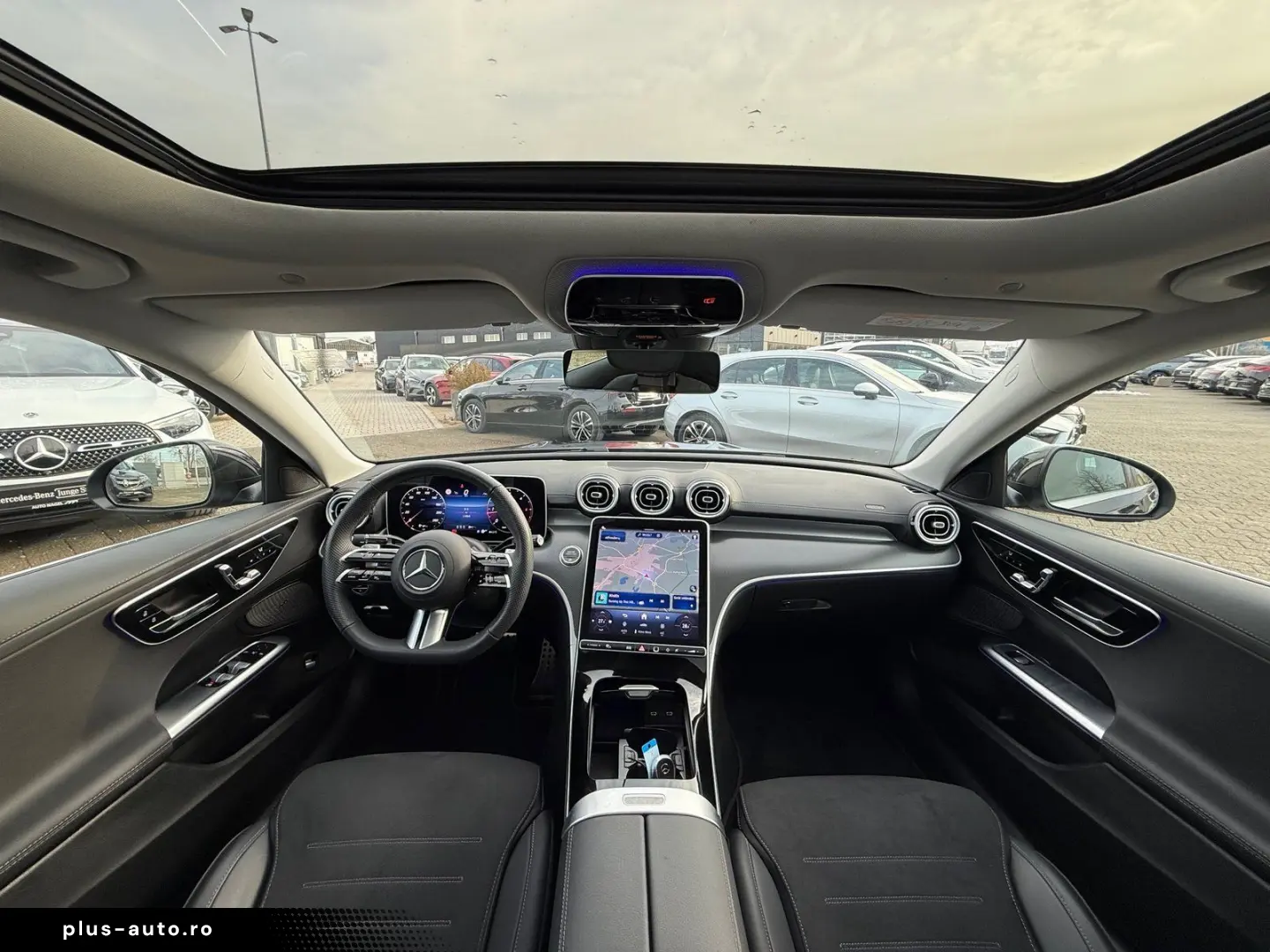 MERCEDES-BENZ C 200 d AMG Line Pano Memory Kamera uvm.