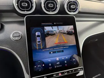 MERCEDES-BENZ C 200 d AMG Line Pano Memory Kamera uvm.