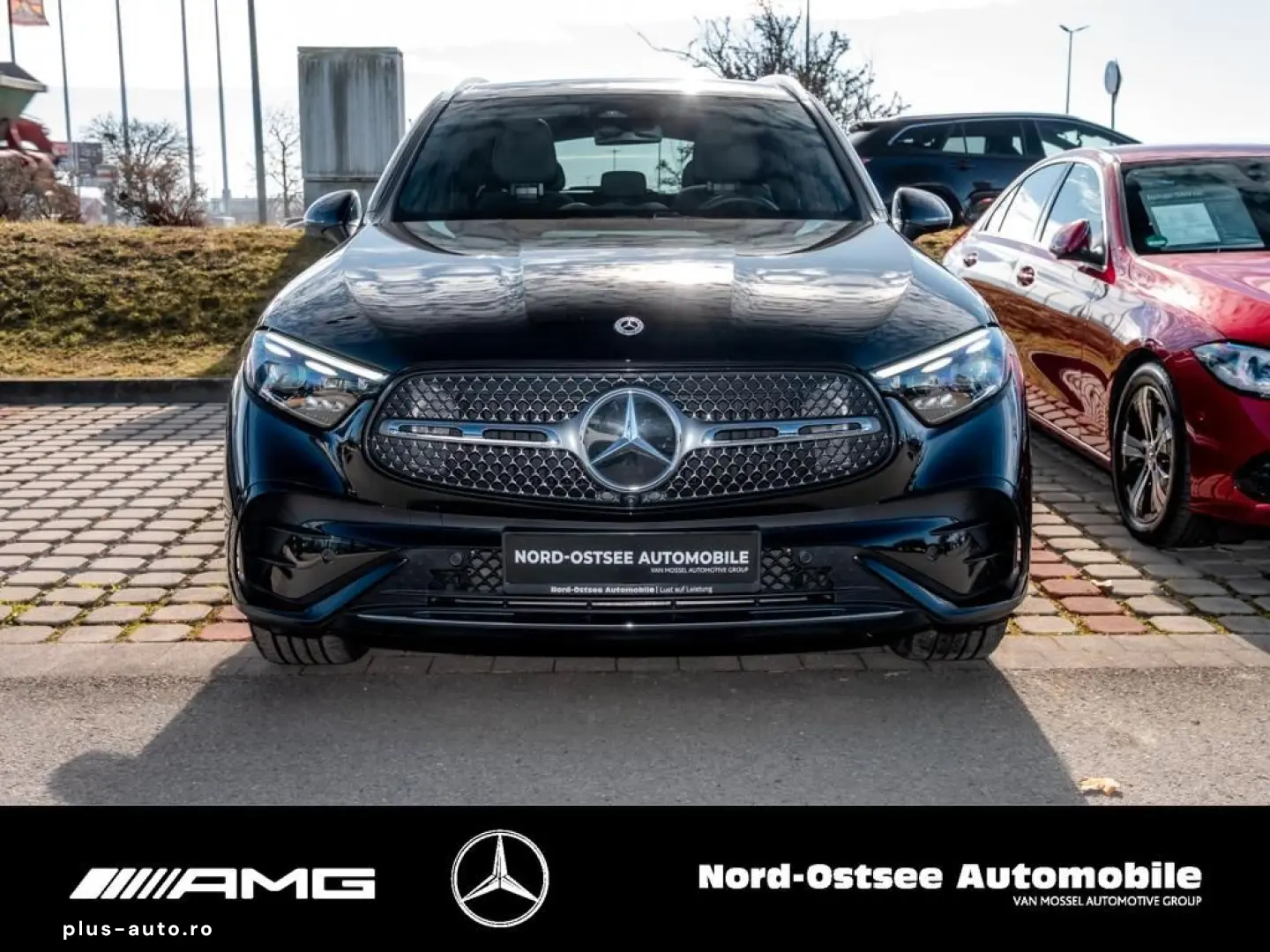 MERCEDES-BENZ GLC 220 d 4M AMG ADV  AHK NAVI PANO MEMORY 360