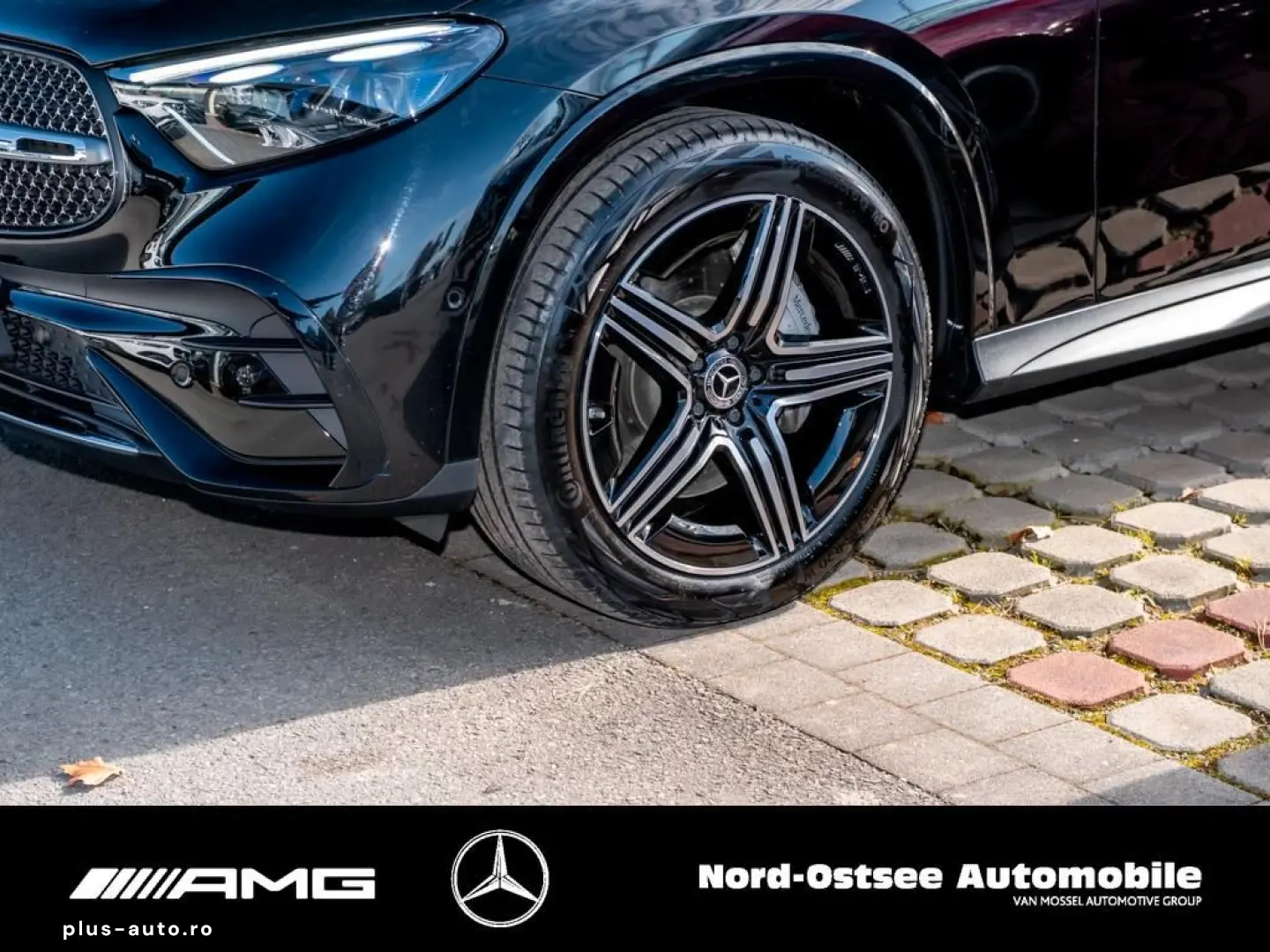 MERCEDES-BENZ GLC 220 d 4M AMG ADV  AHK NAVI PANO MEMORY 360
