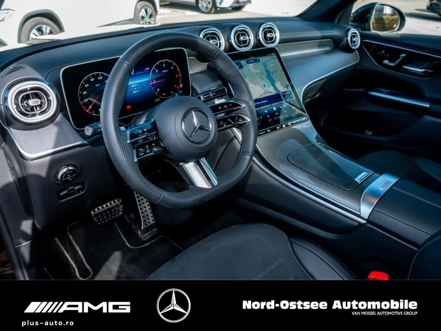 MERCEDES-BENZ GLC 220 d 4M AMG ADV  AHK NAVI PANO MEMORY 360