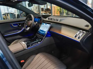 MERCEDES-BENZ S 580 e 4M AMG Line AR-Head-up Hintera&hellip;