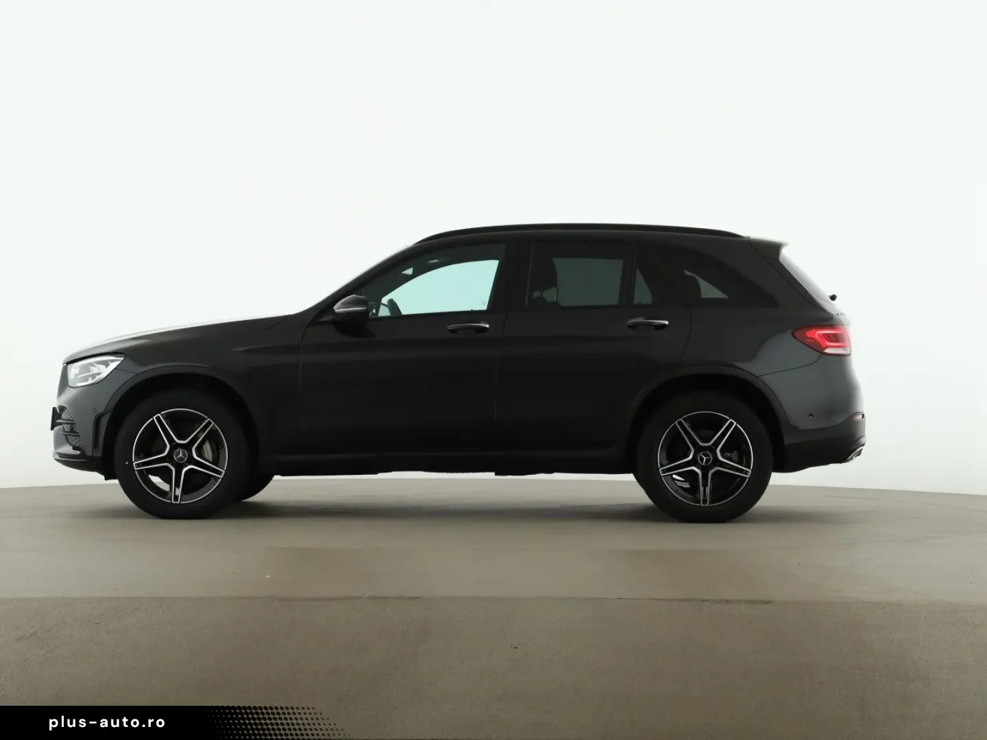 MERCEDES-BENZ GLC 300 de 4M AMG AHK Night LED Kamera Navi