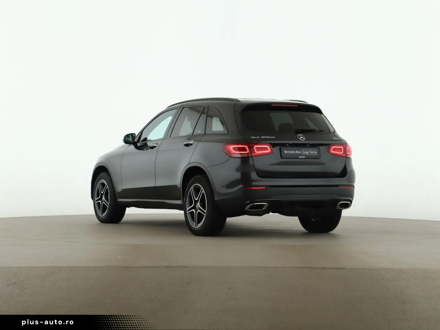 MERCEDES-BENZ GLC 300 de 4M AMG AHK Night LED Kamera Navi