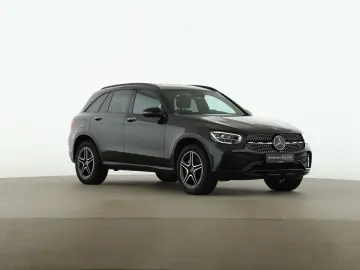 MERCEDES-BENZ GLC 300 de 4M AMG AHK Night LED Kamera Navi
