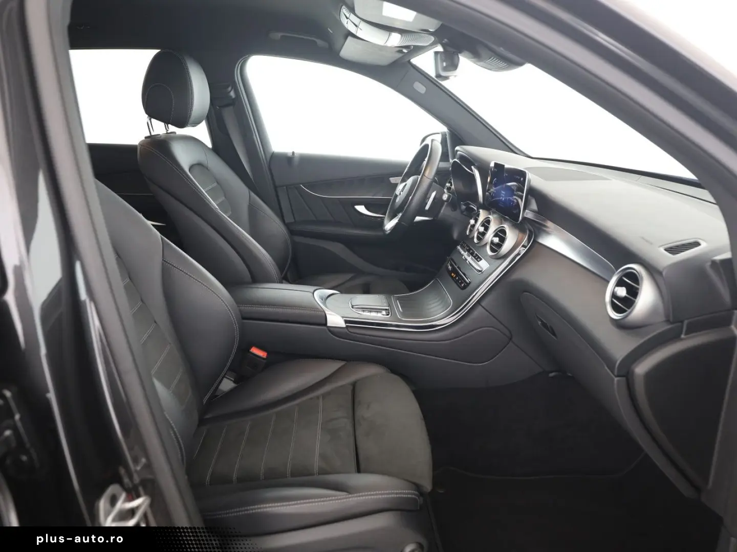 MERCEDES-BENZ GLC 300 de 4M AMG AHK Night LED Kamera Navi