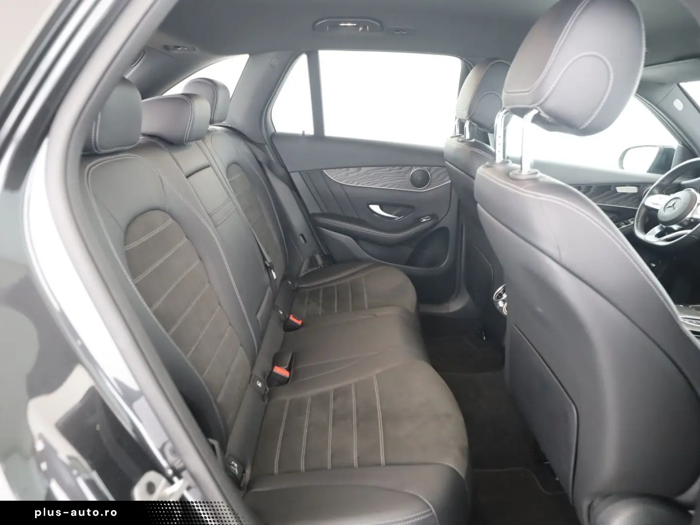 MERCEDES-BENZ GLC 300 de 4M AMG AHK Night LED Kamera Navi