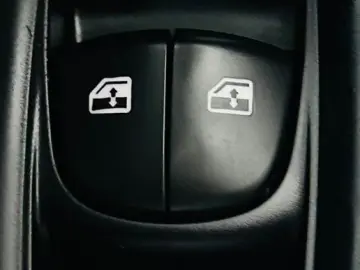 NISSAN Qashqai 2018 1.2i E6 Garantie 12 Luni Rate Avans 0 Do