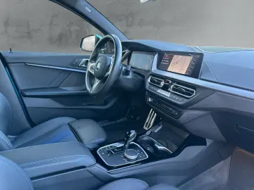 BMW 218 Gran Coupe M SPORT