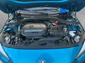 BMW 218 Gran Coupe M SPORT