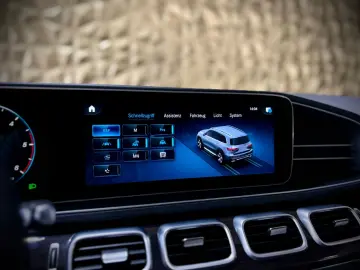 MERCEDES-BENZ GLS 400 d 4Matic AMG-STYLING AIR BURMESTER
