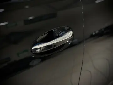 MERCEDES-BENZ GLS 400 d 4Matic AMG-STYLING AIR BURMESTER