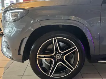 MERCEDES-BENZ GLS 400 d 4Matic AMG-LINE PANO ST-H 360 AHK