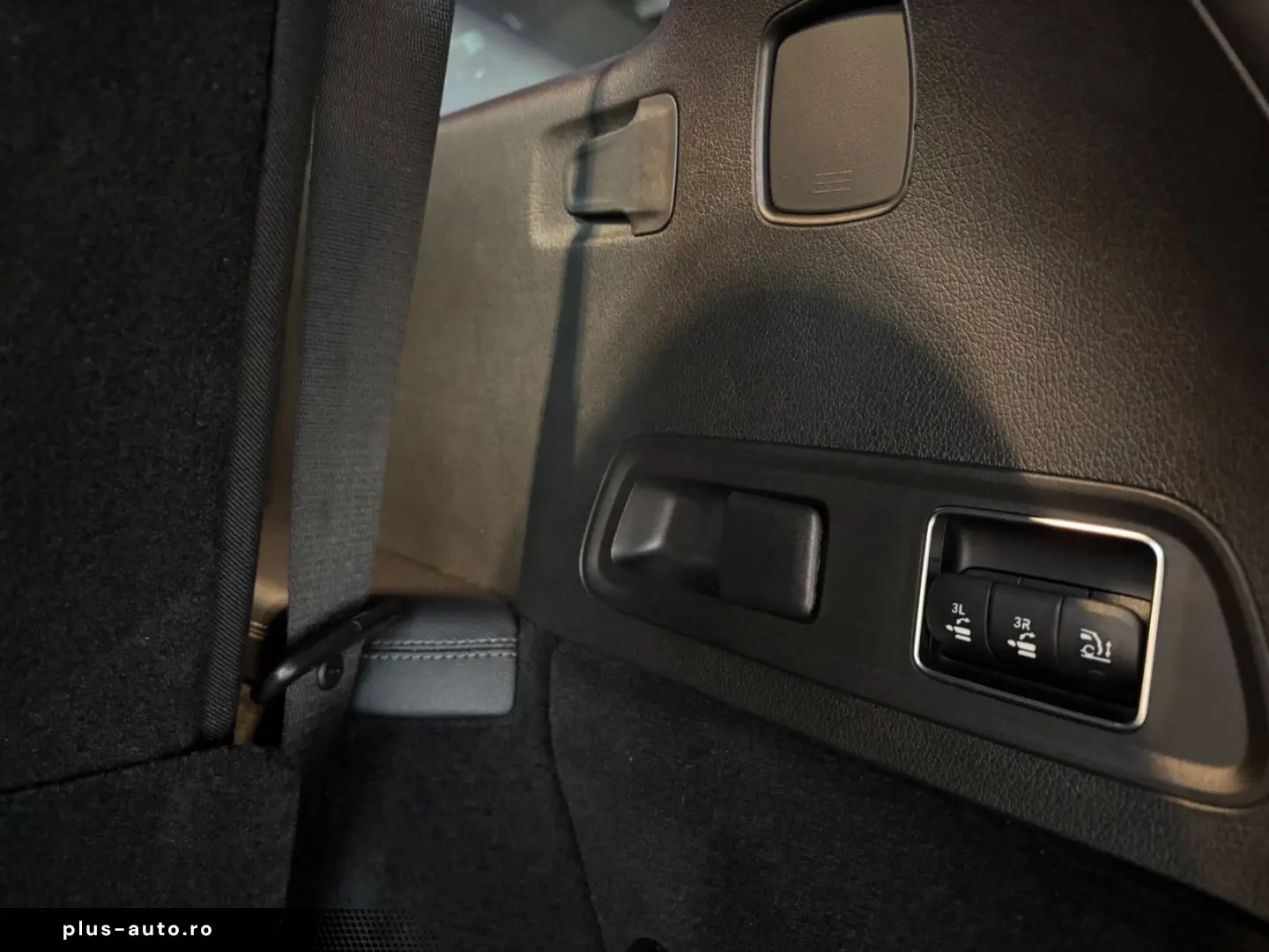 MERCEDES-BENZ GLS 400 d 4Matic AMG-LINE PANO ST-H 360 AHK