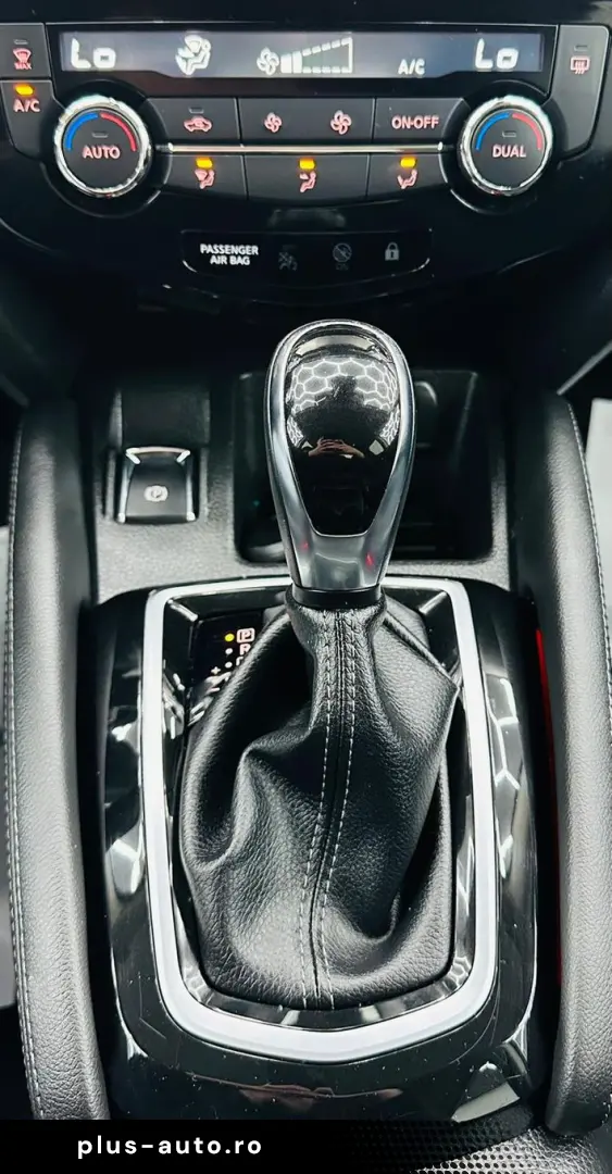 NISSAN Qashqai 2018 1.2i E6 Garantie 12 Luni Rate Avans 0 Do