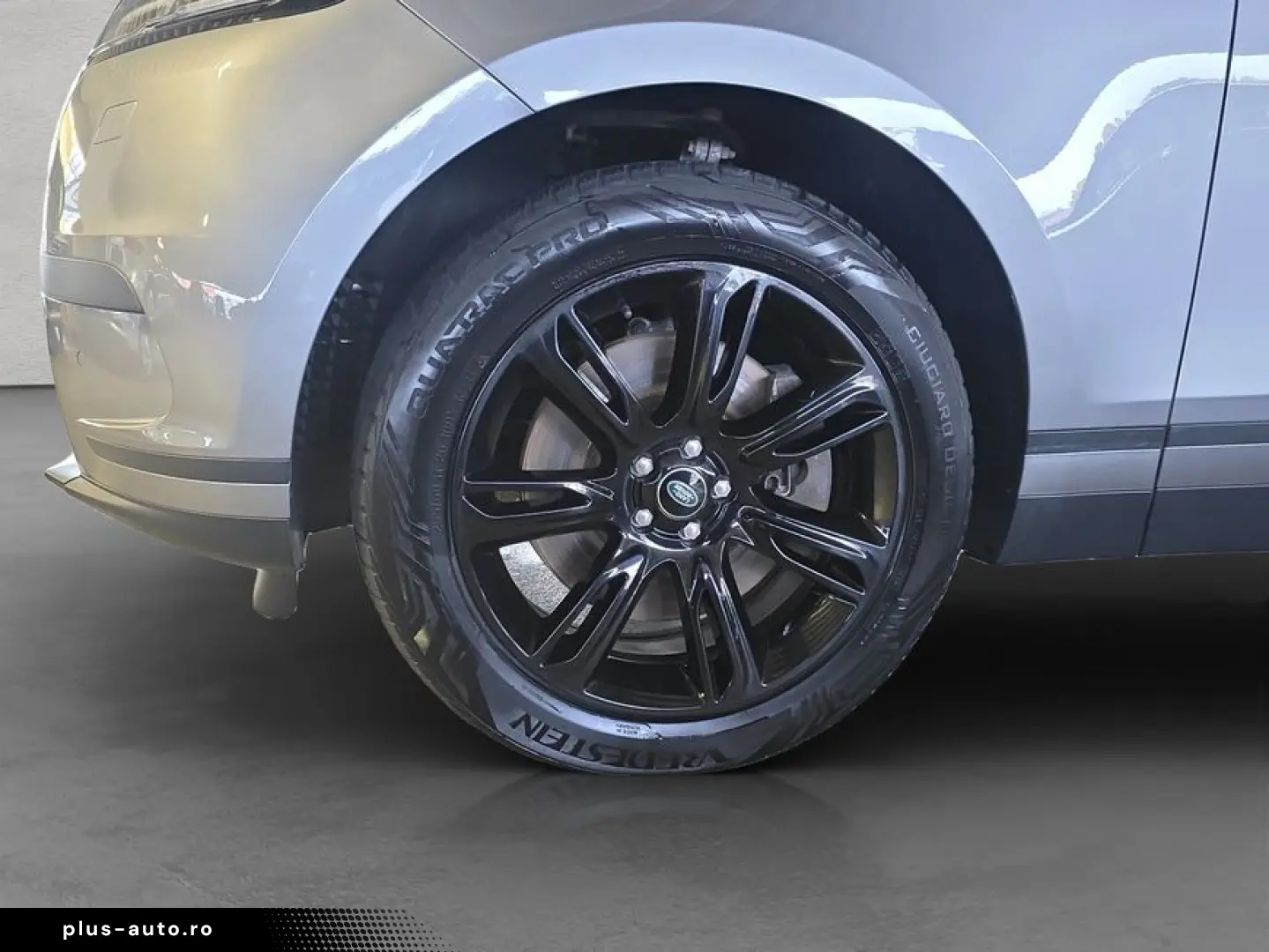 LAND ROVER Range Rover Velar P400e