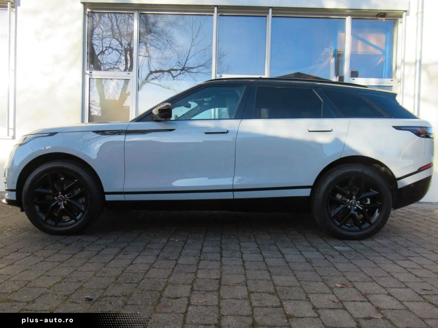 LAND ROVER NEW D300 DYN SE HEAD-UP BLACK PANO 3D eAHK NP101